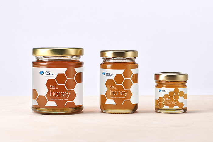 This week is National Honey Week, and PWW are proud to reveal our packaging design for Low Carbon’s honey jars.  Low Carbon invests in, owns, and operates renewable energy projects, embracing solar photovoltaic,